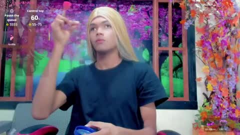 karol Vanessa   online show from 04.23.26