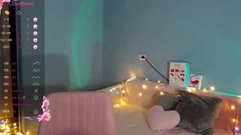 Kira online show from 03.14.26