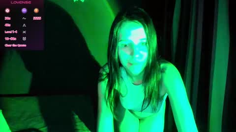 Karolina online show from 02.23.25