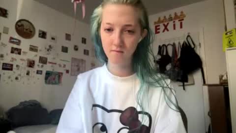 Karoline here online show from 07.25.26
