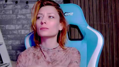 Snapshot of karoline121 chatting on 02.22.25 karoline121 online show from 02.22.25