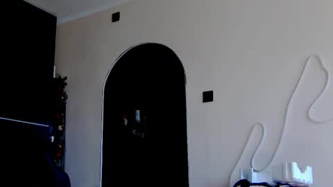 Snapshot of karoline121 chatting on 10.17.25 karoline121 online show from 10.17.25