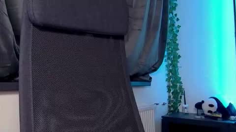 karoline121 online show from 02.04.26