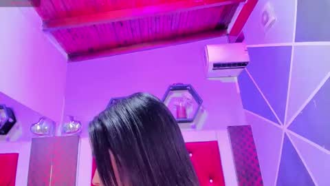 Karol online show from 02.23.26