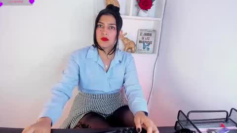 Kasandra Grant online show from 04.10.26