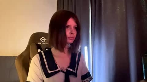 Snapshot of kassandrahy chatting on 07.31.26 Bella online show from 07.31.26