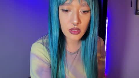 Alicia online show from 01.05.25