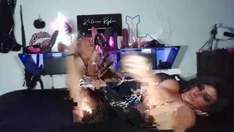 Sexywifekat23 online show from 11.11.25