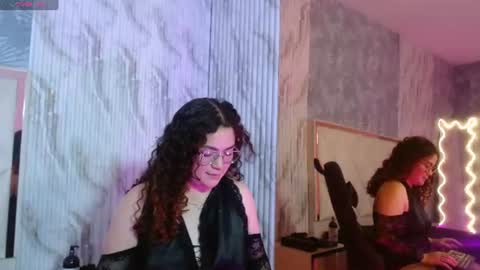 katalella_tay1 online show from 07.09.26