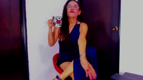kataleya  online show from 06.25.26