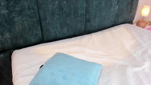 Snapshot of kataleyandliam chatting on 02.01.25 Kataleya Liam online show from 02.01.25