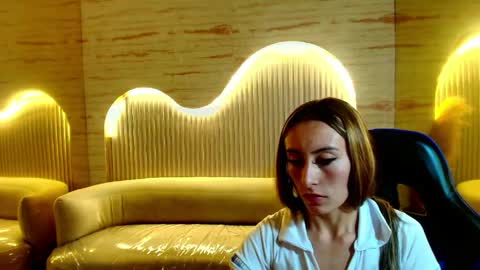 Katalina  online show from 05.17.26