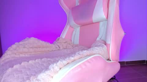 katalinaferreirax online show from 03.10.26