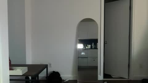 katarasimon online show from 10.14.25