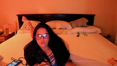 Snapshot of katarina_synnn chatting on 07.06.26 kata online show from 07.06.26