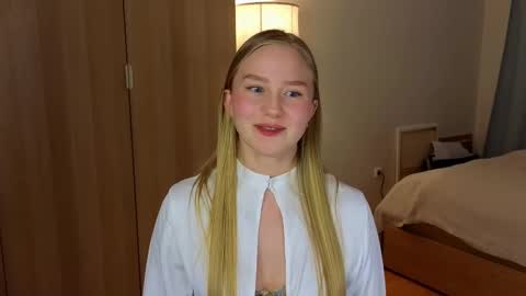 Snapshot of katcontrol chatting on 03.04.25 katcontrol online show from 03.04.25