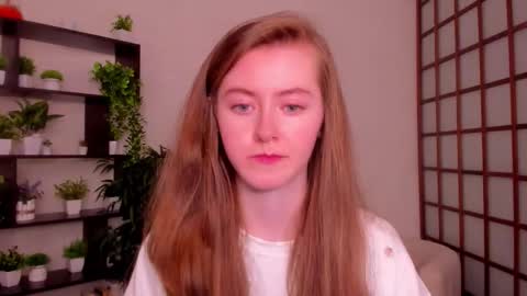 Kate online show from 09.24.25