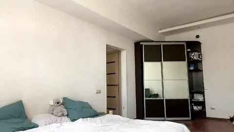 kate_mikki online show from 04.13.26