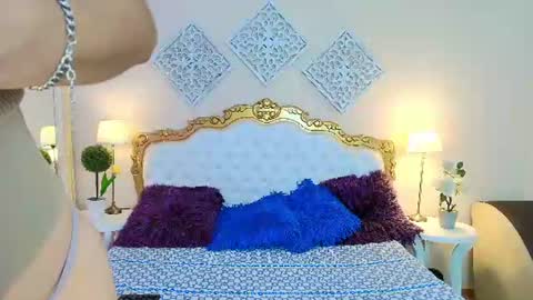 katee Martinez online show from 07.22.26