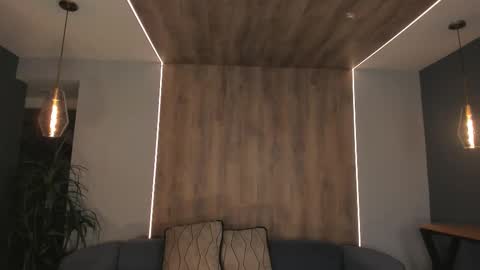 K A T E  online show from 02.15.26