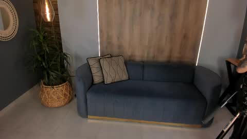 K A T E  online show from 04.03.26