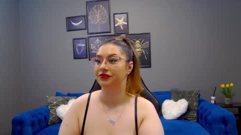 Kate online show from 01.23.25