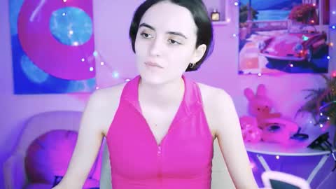 katewillows online show from 03.03.26