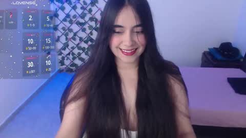 Snapshot of kathe_cam chatting on 10.21.25 Kathe online show from 10.21.25