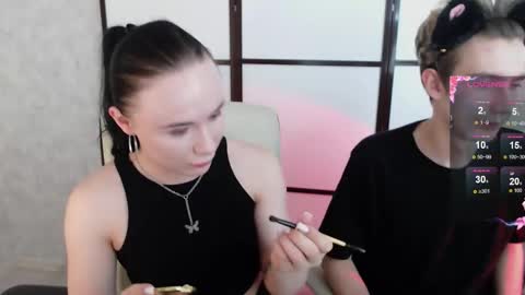 Snapshot of katherine_reinhart chatting on 10.31.25 katherine_reinhart online show from 10.31.25