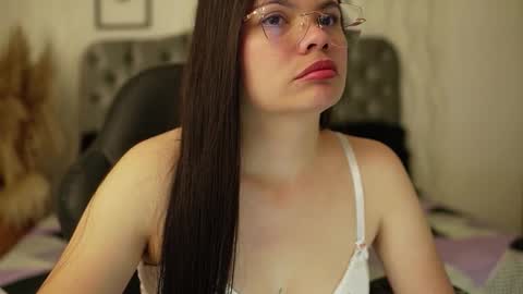 kathh_latorre online show from 02.06.26