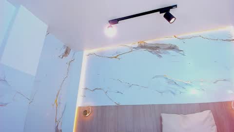 Snapshot of kathia_dumons chatting on 11.08.25 kathia dumons online show from 11.08.25