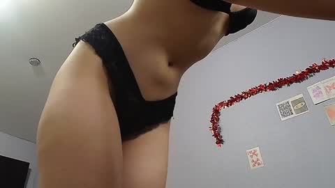 Snapshot of kathrineberry chatting on 12.20.24 KathrineBerry online show from 12.20.24