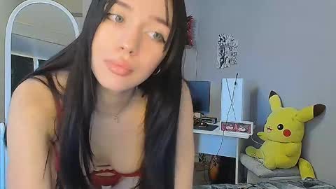 Snapshot of kathrineberry chatting on 02.26.25 KathrineBerry online show from 02.26.25