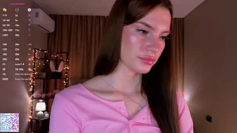Lola online show from 07.18.26