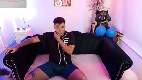 Snapshot of kathya_and_thiago chatting on 03.02.26 Kathia Thiago online show from 03.02.26