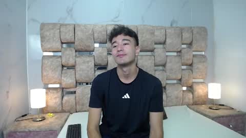 Kaht y Aiden online show from 07.16.26