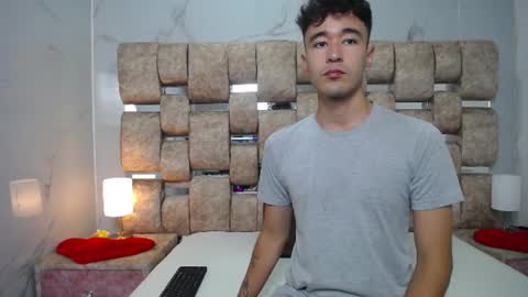 Kaht y Aiden online show from 07.28.26