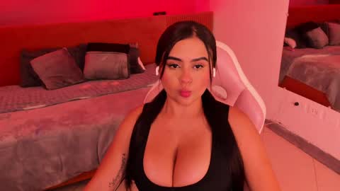 Katia online show from 04.24.26