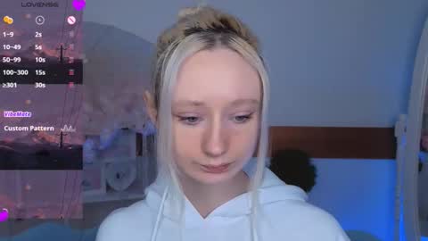 Snapshot of katia_kim chatting on 02.10.26 Katia online show from 02.10.26