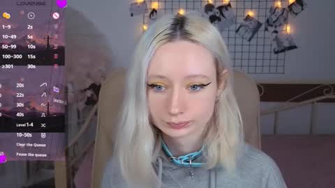 Snapshot of katia_kim chatting on 02.14.26 Katia online show from 02.14.26