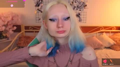 Snapshot of katia_kim chatting on 02.22.26 Katia online show from 02.22.26