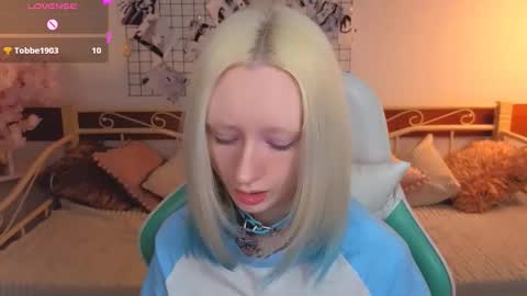 Snapshot of katia_kim chatting on 02.28.26 Katia online show from 02.28.26