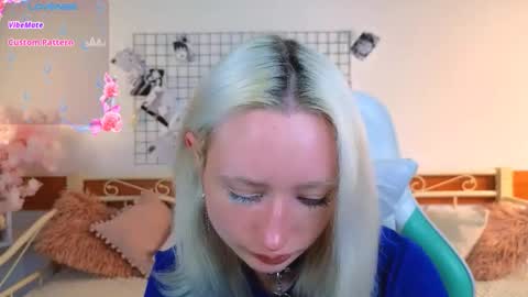 Snapshot of katia_kim chatting on 03.22.26 Katia online show from 03.22.26