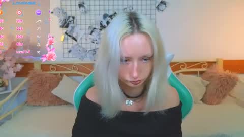 Snapshot of katia_kim chatting on 03.30.26 Katia online show from 03.30.26