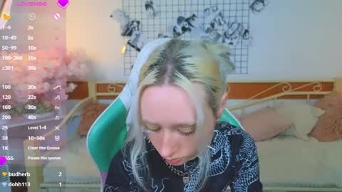 Snapshot of katia_kim chatting on 04.01.26 Katia online show from 04.01.26