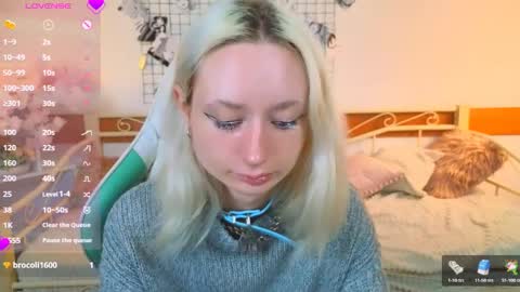 Snapshot of katia_kim chatting on 04.04.26 Katia online show from 04.04.26