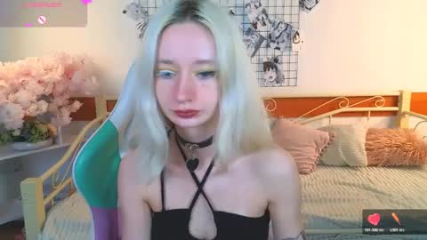 Snapshot of katia_kim chatting on 04.16.26 Katia online show from 04.16.26