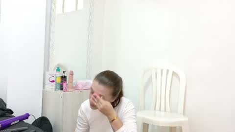 Snapshot of katia_rose23 chatting on 06.09.26 . . KATIA . . online show from 06.09.26