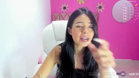 Snapshot of katia_sex25 chatting on 01.25.25 Katia  online show from 01.25.25