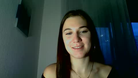 katie_foxi online show from 09.13.25